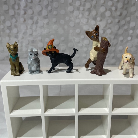 💕3 for $10- Kitty in my pocket & pets bundle - Picture 1 of 7